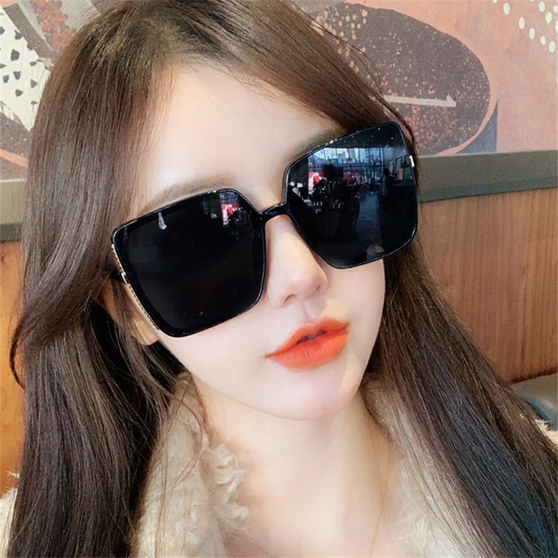 

Square Sunglasses Oversized Steampunk Luxury Black Sun Protection Car Driving Glasses High Quality Designer Travel Vogue Shade