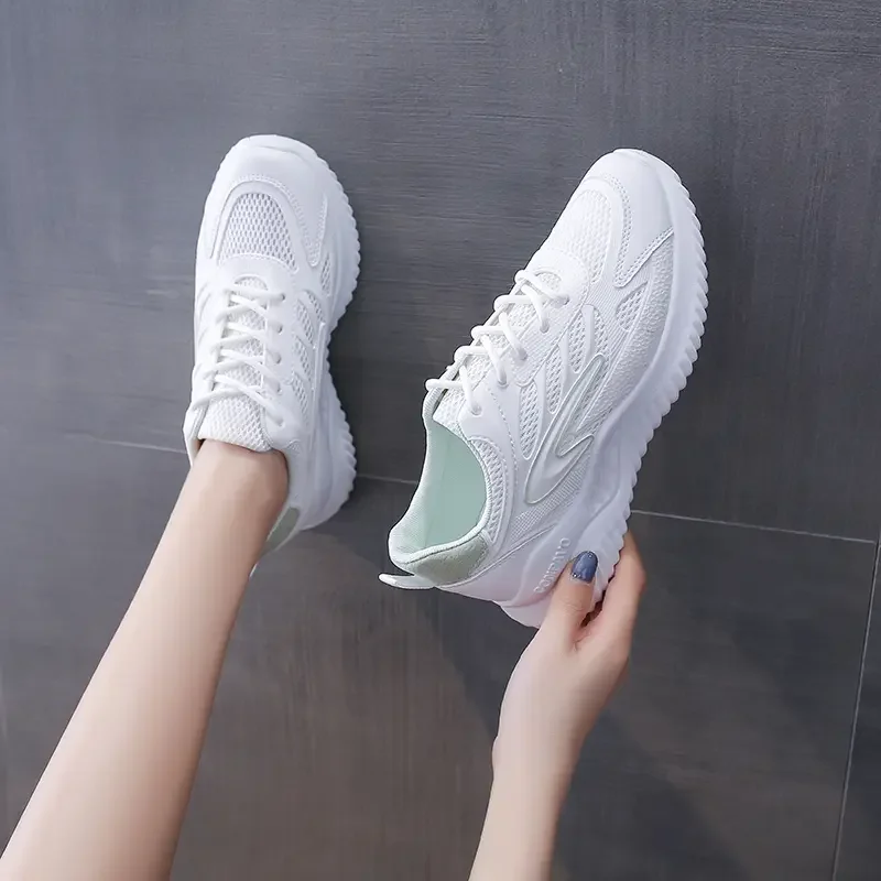 

New summer mesh breathable fashion casual all-match ladies sports running shoes