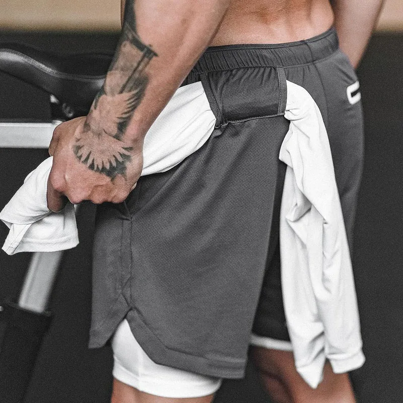 Мужские спортивные шорты 2 в 1 двухуровневые беговые с полотенцем и пряжкой