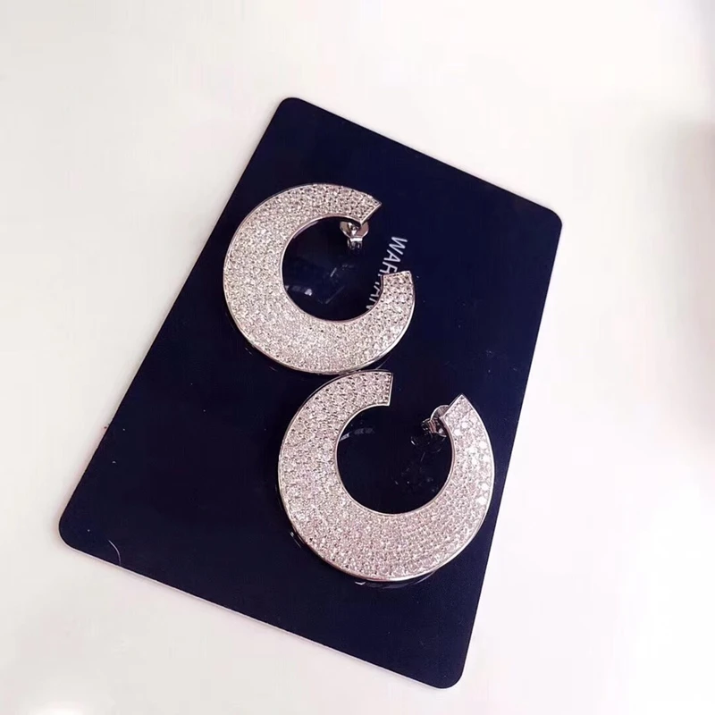 Женские круглые серьги гвоздики с фианитом однотонные свадебные из