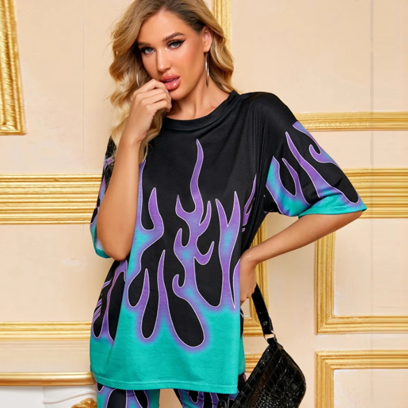 

Women Tracksuit Casual Summer Two Piece Suit Flame Loose Streetwear Fashion Top And Shorts Set Joggers Pullover 2021 Outfits