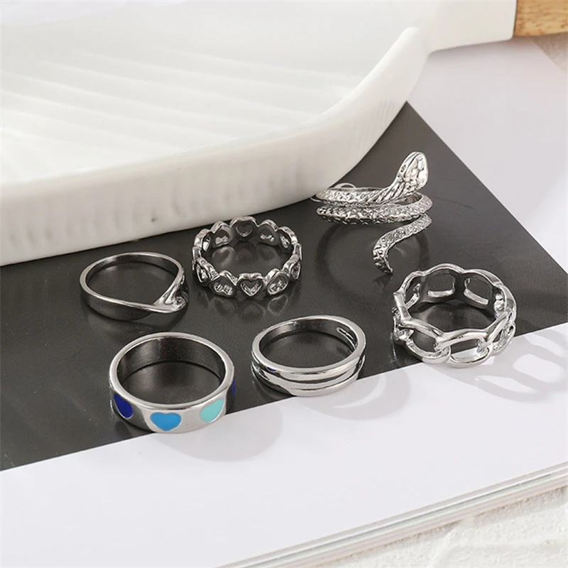 

6Pcs Hot Selling Metal Alloy Hollow Heart Opening Finger Ring Set Gothic Style Snake Rings Jewelry Free Shiping For Women 2022