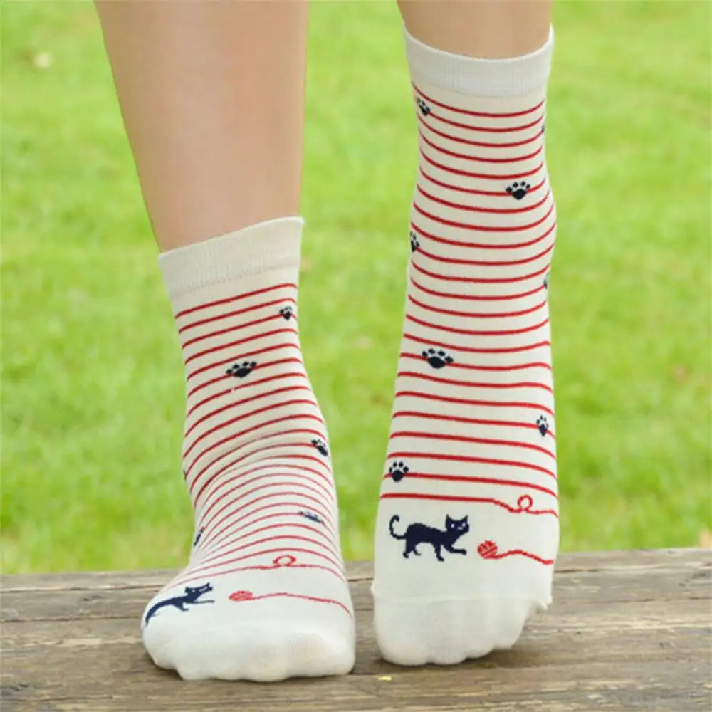 

PLUFR-5 women good black white short socks navy cotton print