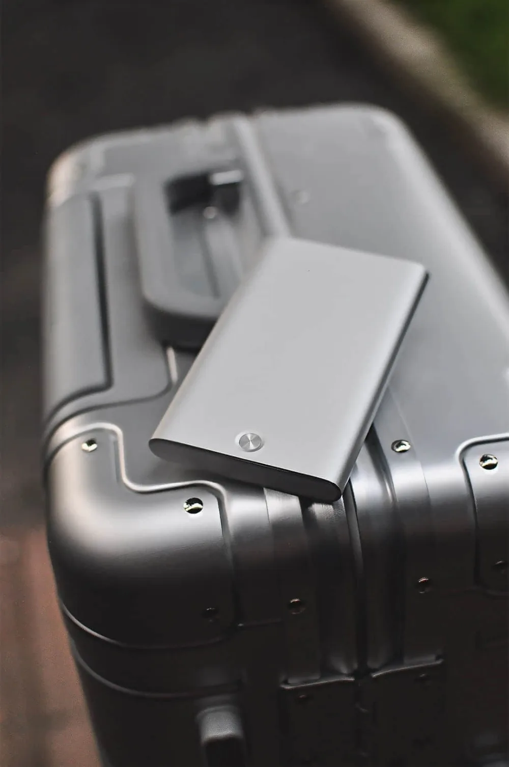 Xiaomi MIIIW Чехол для карт автоматический всплывающая Коробка Чехол держатель для карт Mijia металлический кошелек ID портативное хранилище банковская карта кредитная карта