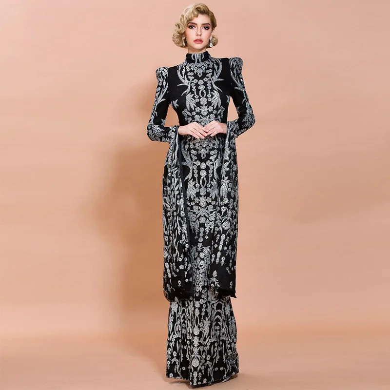 Женское платье с длинным рукавом и молнией на спине высоким воротником|Платья