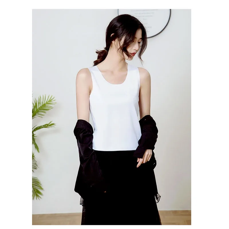 

2021 Women's Summer New Seamless Ice Silk Vest Inner Wear Base Body Underwear Students Slimming Sling Women's Small Vest