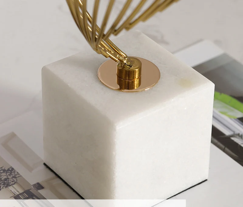 Современный Креативный абстрактный скручены в форме раковины из золотистого