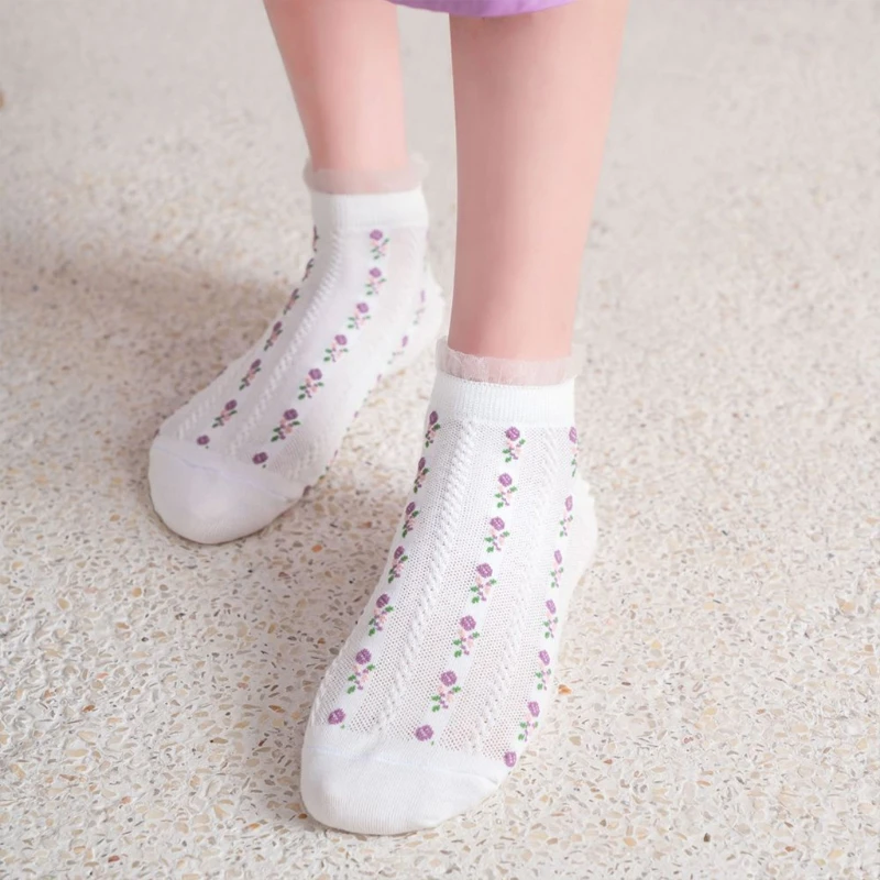 Embossed Obscure Sweet Women Thin Shallow-Mouth Boat Socks Spring Summer Cute Short-Tube Cotton Female Ankle Socks Ladies Y1AC