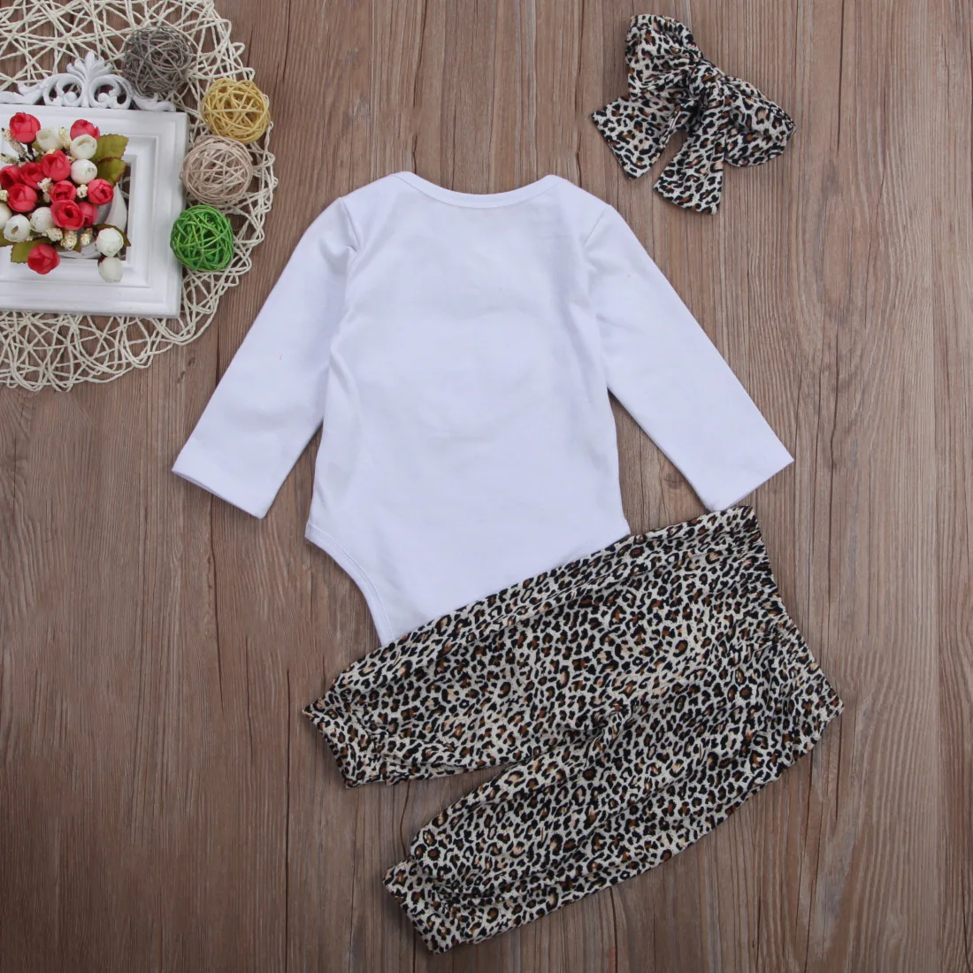 

Cute Newborn Baby Girl Leopard printed Clothes Set Kids Romper +Long Floral Pants+Headband 3Pcs Outfit Clothing