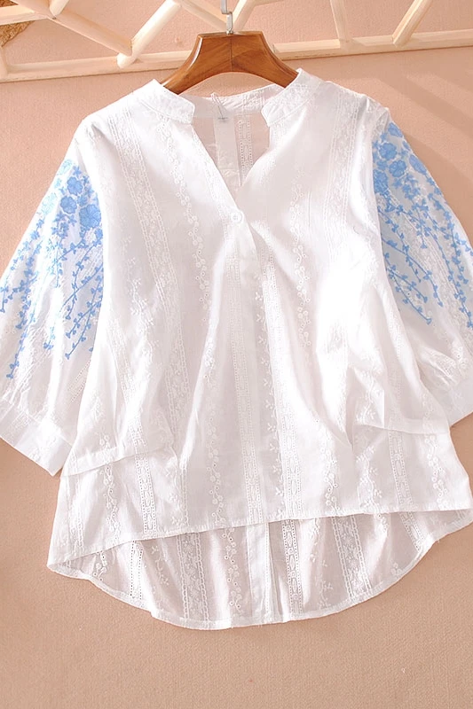 

VANOVICH Shirts Female Summer New 2021 Temperament Wild Casual Fashion Women Shirts Cotton Embroidery V-neck Women Clothing