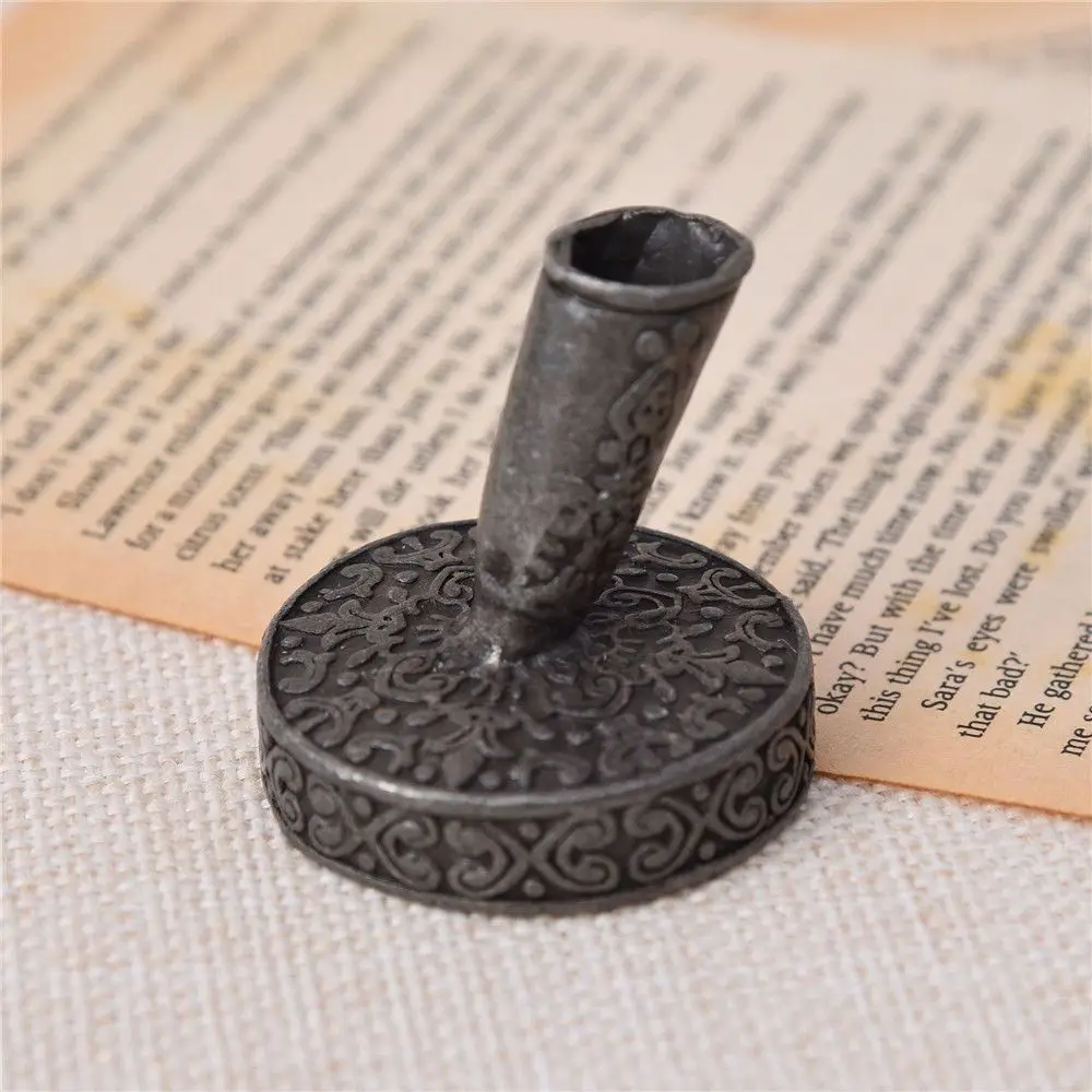 Креативный дизайн с резными узорами держатель для ручки металлический