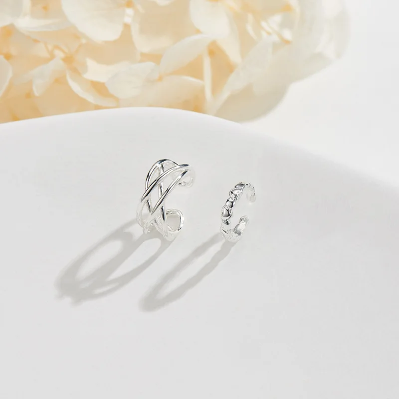 

Classic Retro Not Desirable Shape Earclip 2021 New Women's Earrings Hollow No Hole Earring Fashion Earring Gift