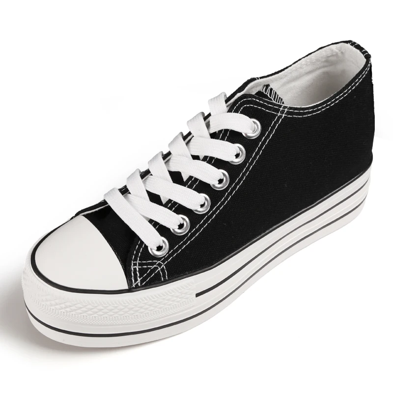 Женские холщовые кроссовки на танкетке белые черные со скрытым каблуком для