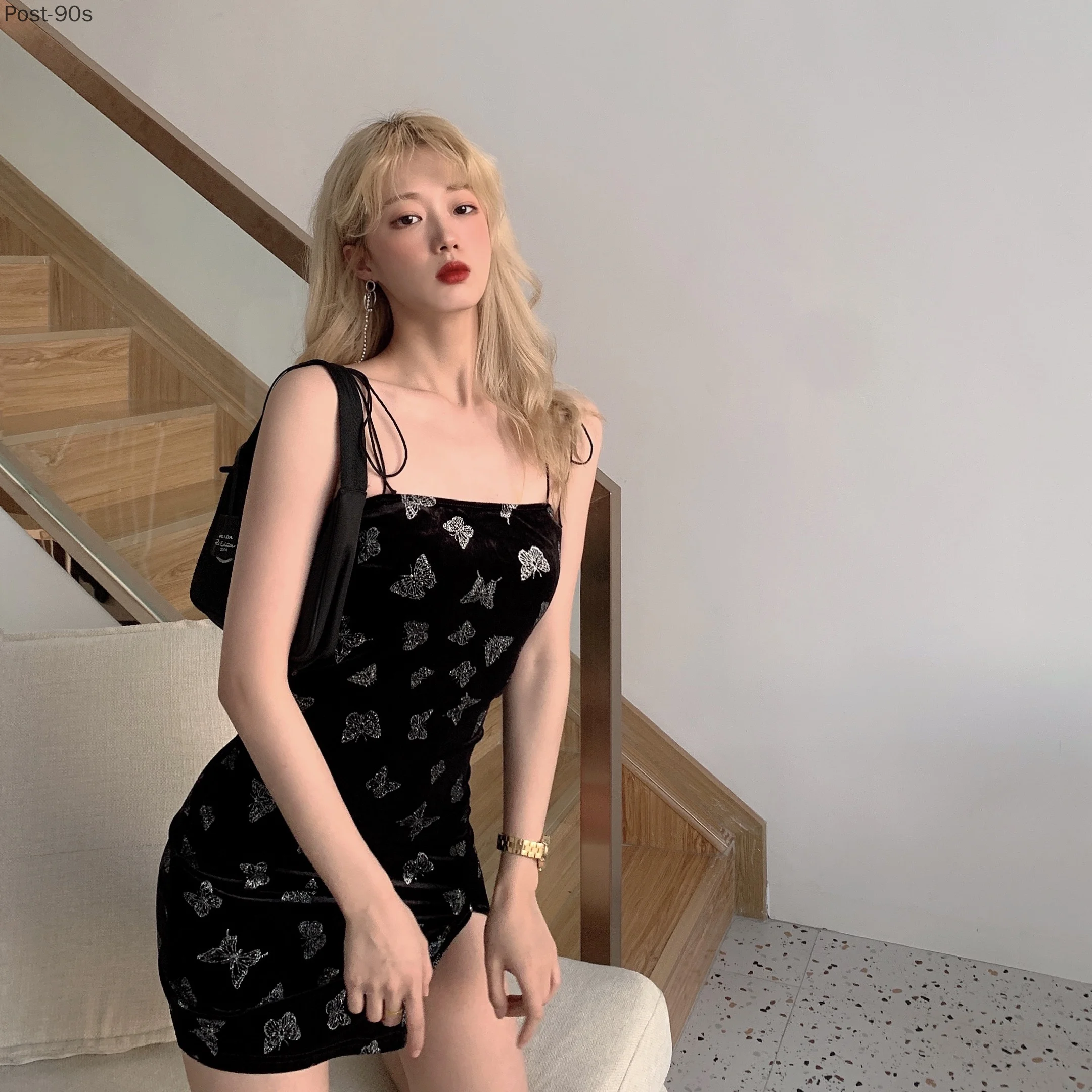 

2021 Spring New Women Sexy Skinny Butterfly Dresses Ladies Spaghetti Strap Black Velvet Club Dress