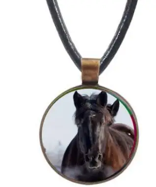 

New Arrival Plated Girls Running Horse Necklace Women Horse Necklace Pendant Wholesale Statement Necklaces Jewelry