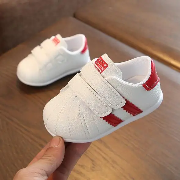 Новая коллекция детская обувь из искусственной кожи для тех кто только начинает
