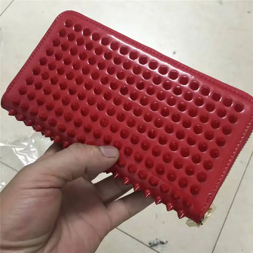 

Luxury Top Quality Design Purse Women Spikes Wallets Cow Leather Female Rivets Purse Long Womens Wallets Ladies Clutches