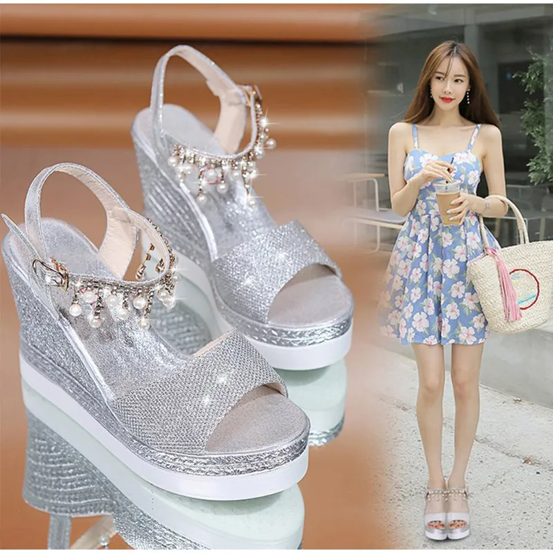 2021 New Women Wedge Sandals Summer Bead Studded Detail Platform Sandals Buckle Strap Peep Toe Thick Bottom Casual Shoes Ladie