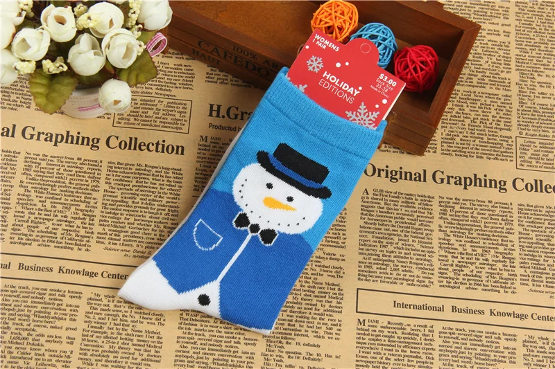 1 pair Casual Women Christmas socks Funny Cartoon Snowman Santa Claus elk flake socks Cotton Christmas Gift for women