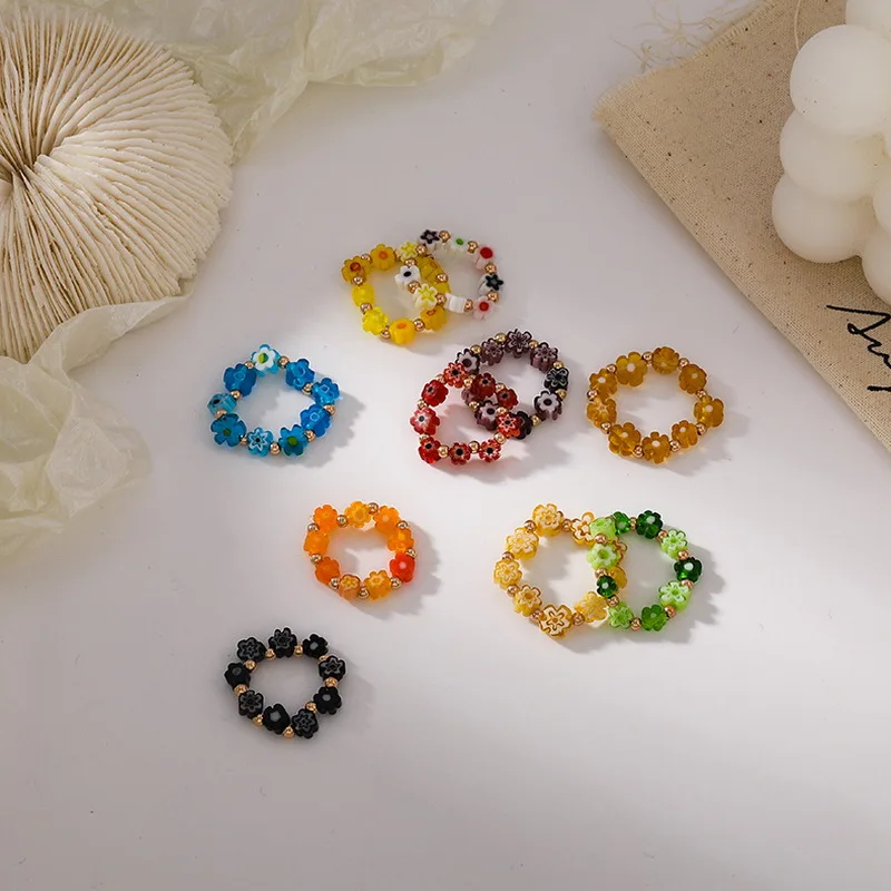 

2021 New Sweet Summer Style Colorful Beads Acrylic Flowers Elasticity Rings for Women Girls Party Vacation Adjustable Ring Gift