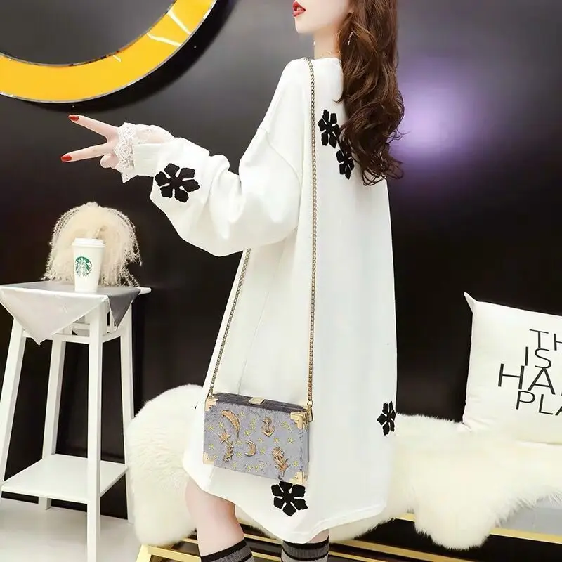 

Женская длинная одежда с кружевной отделкой, свободная весенняя одежда большого размера в Корейском стиле, 2021