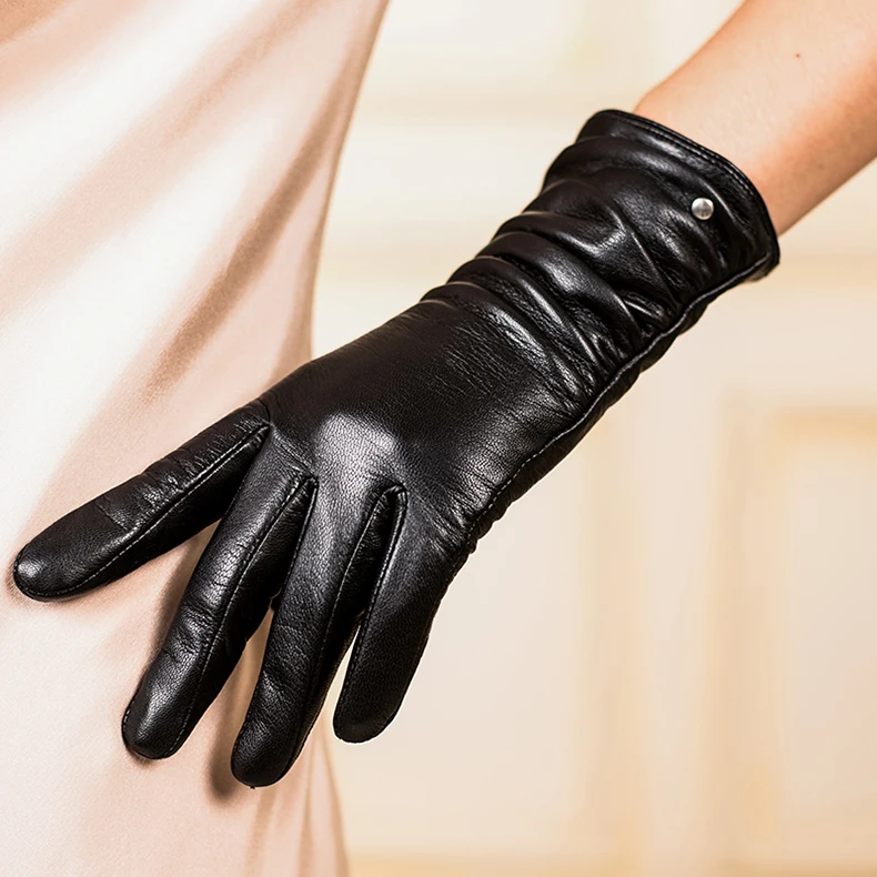 High Quality Fashion Women Gloves Genuine Leather Gloves Short Design Touch Screen Female Autumn Winter Warm Gloves Mittens