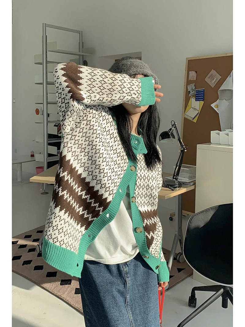 

Зима 2021, вязаный кардиган, женский свободный вязаный свитер в уличном стиле, милая куртка, кардиган с V-образным вырезом, Женская куртка