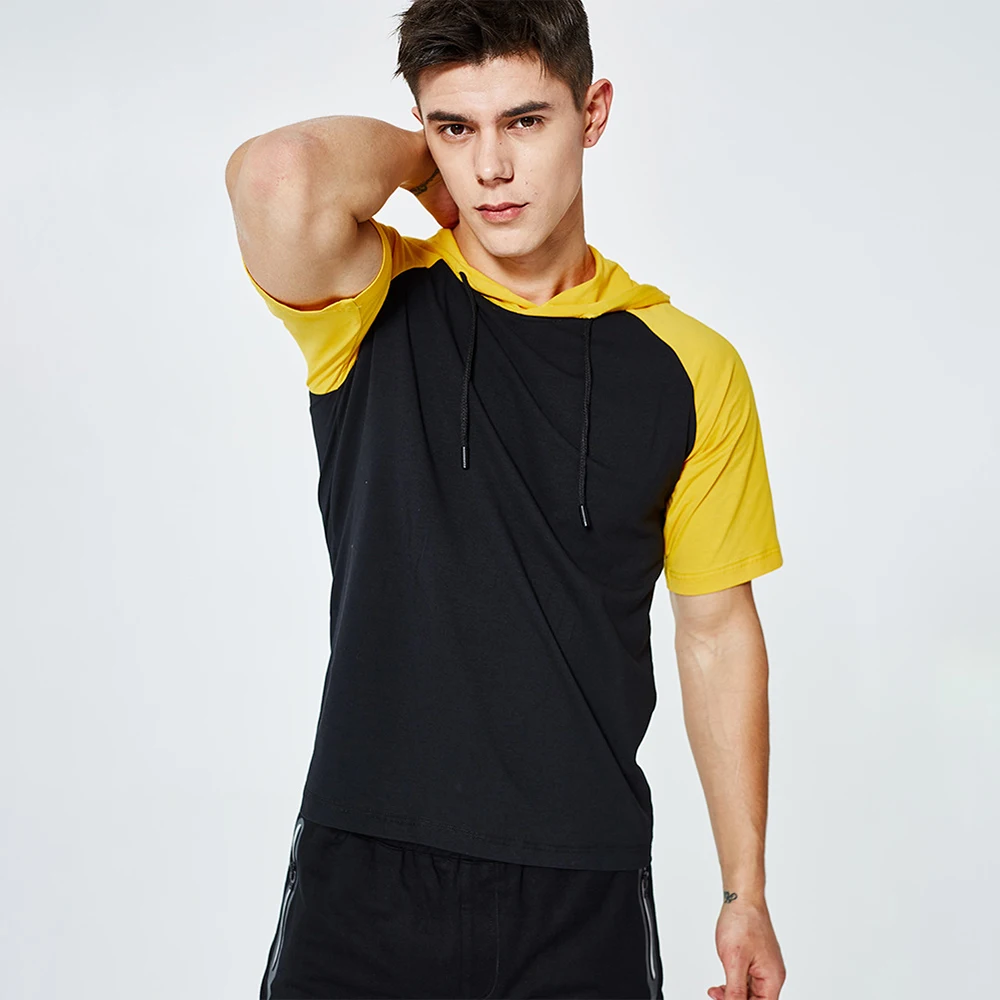 Футболка мужская оверсайз контрастного цвета с капюшоном Спортивная уличная