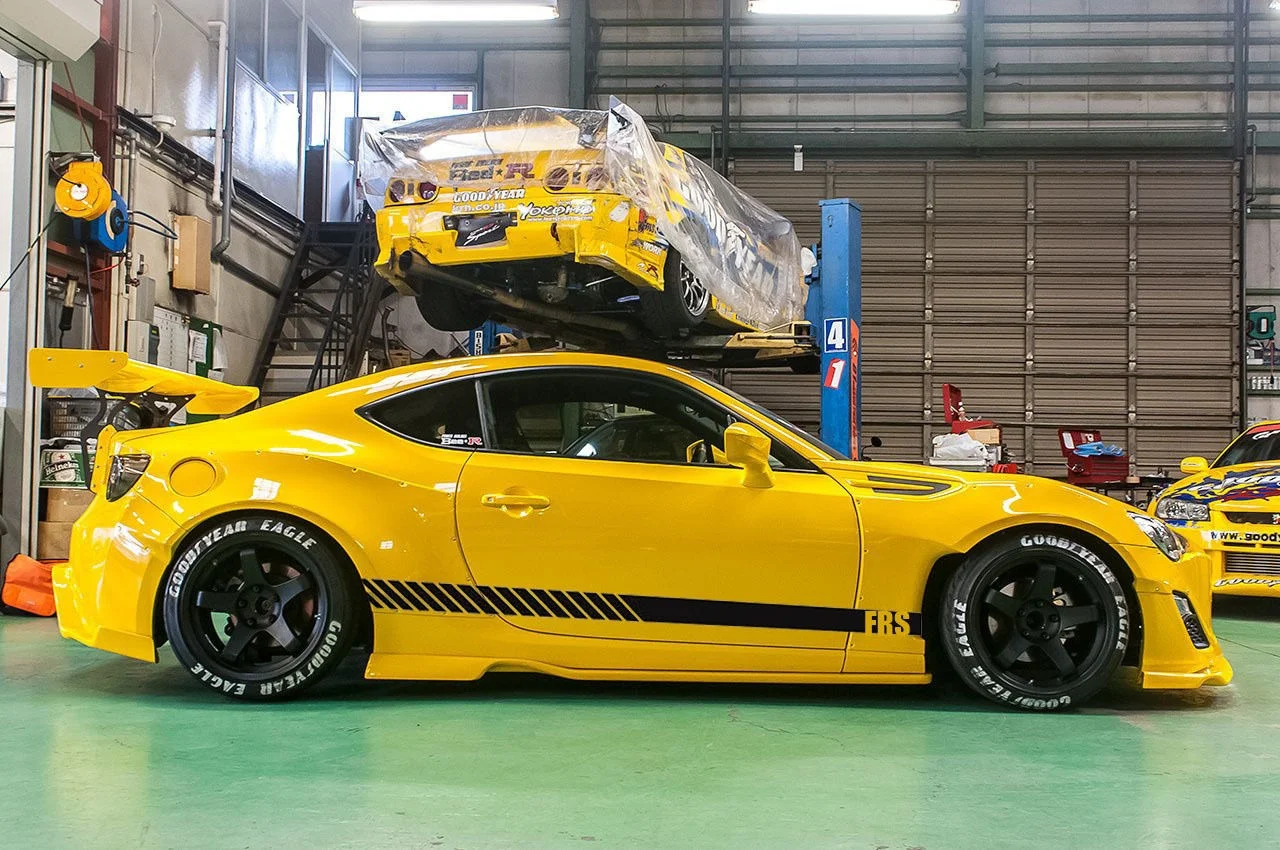 

Комплект из 2 предметов/1 пара FRS Scion клетчатый флаг автомобилей корпуса грузового автомобиля гоночный автомобиль наклейка винил нашивки сти...