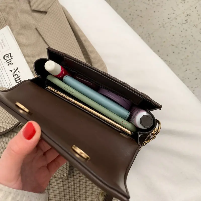 

Women's Shoulder Bag 2021 Summer New Trendy Retro Wild Crossbody Bag High-quality Diamond Saddle Bag Female
