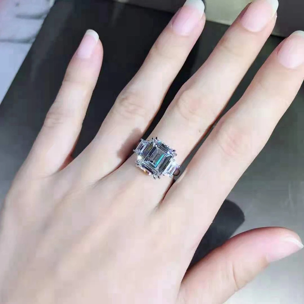 

Wong Rain 925 Sterling Silver 5 CT Emerald Cut D Created Moissanite Diamonds Persoality Rings Customized Rings Fine Jewelry Gift