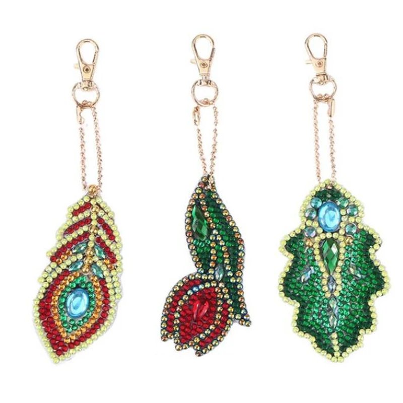 Брелок для ключей сделай сам с алмазной вышивкой | Дом и сад