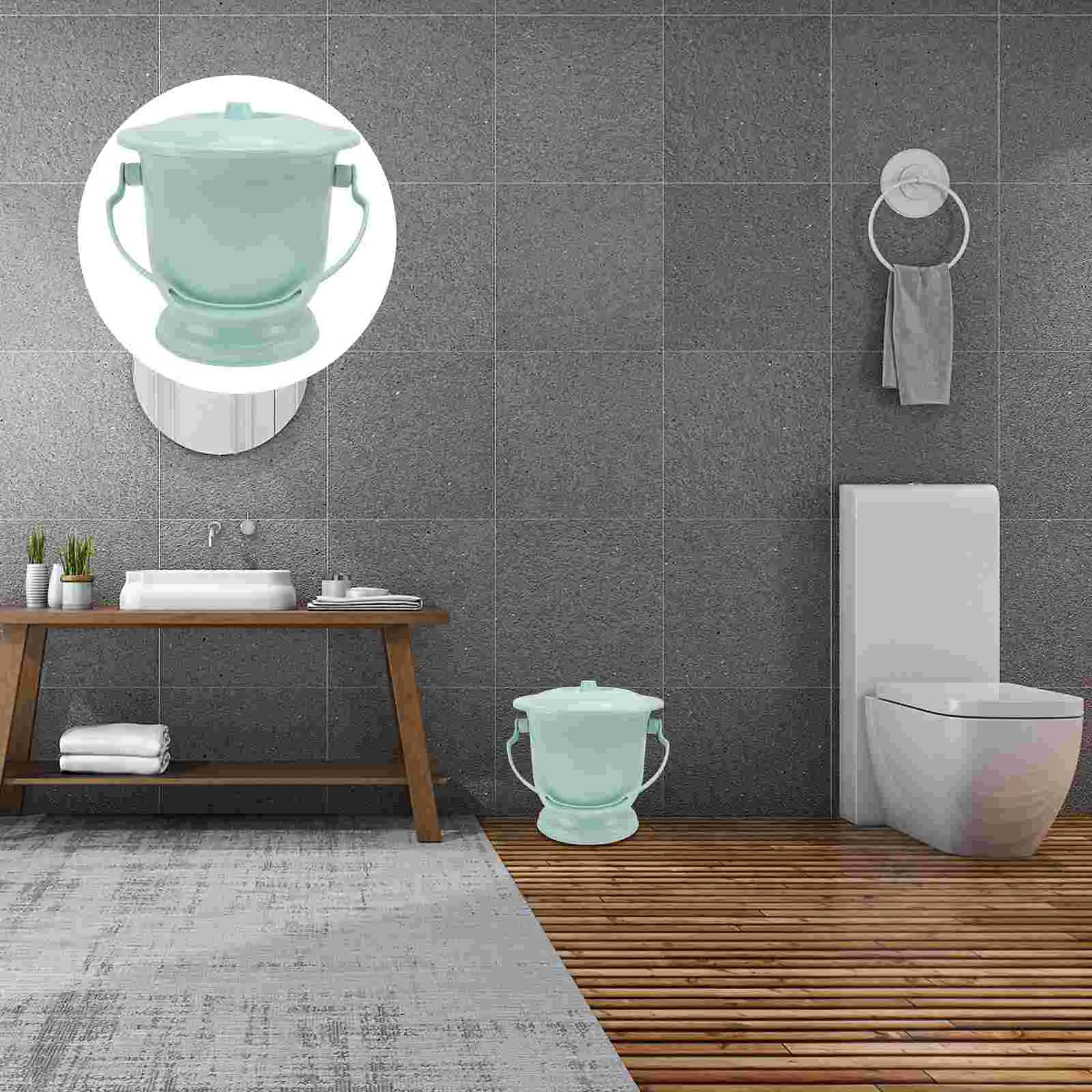

1PC Simple Home Spittoon with Cover Practical Handheld Urine Bucket Chamber Pot