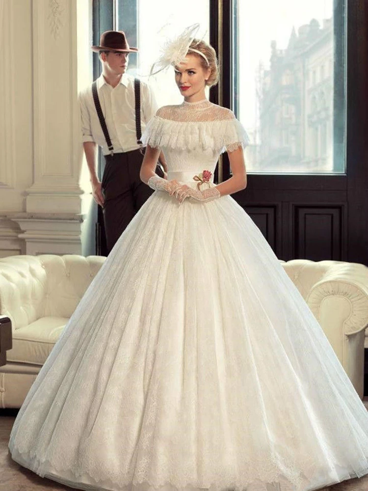 

Vintage Victoria Design Lace Wedding Dresses High Neck Cap Sleeve Ball Gown Princess Retro Bridal Gowns Customize Plus Size