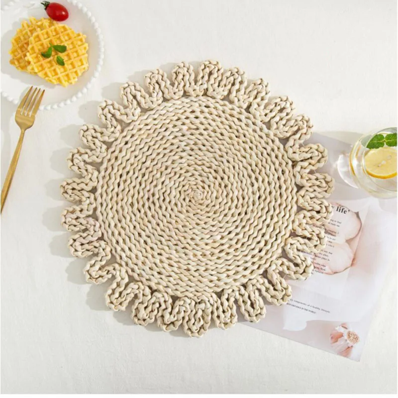 

Handmade Straw Woven Corn Husk Home Casserole with Heat Insulation Tea Mat Table Mat Heat-Resistant Mat Plate Cup Placemat