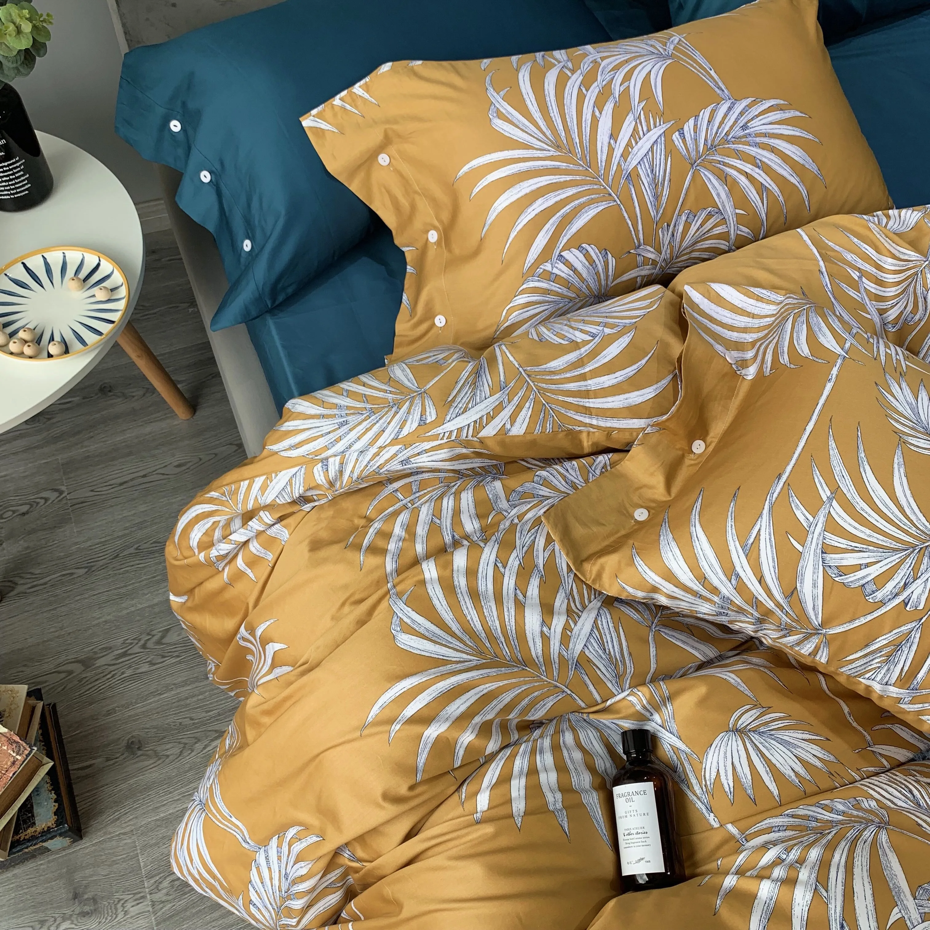 Комплект постельного белья из 100% хлопка с изображением листьев и жирафов | Дом