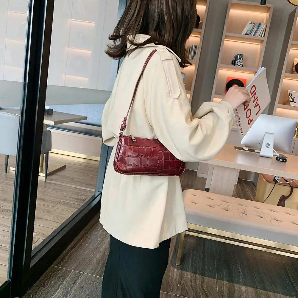 

Retro Handbag Women Crocodile Leather Shopping Totes Office Ladies Elegant Solid Color Shoulder Bag