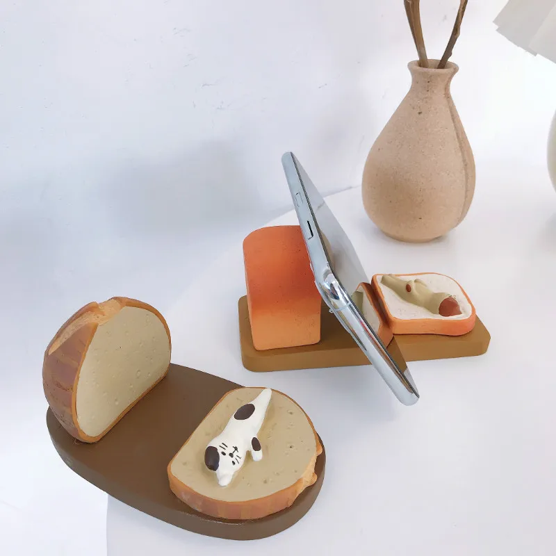 

INS Phone Lazy Bracket TV Cartoon Cute Cat Bread Flat Support Ornaments Creative Bedside Desktop Stand Couple Decoration Gifts