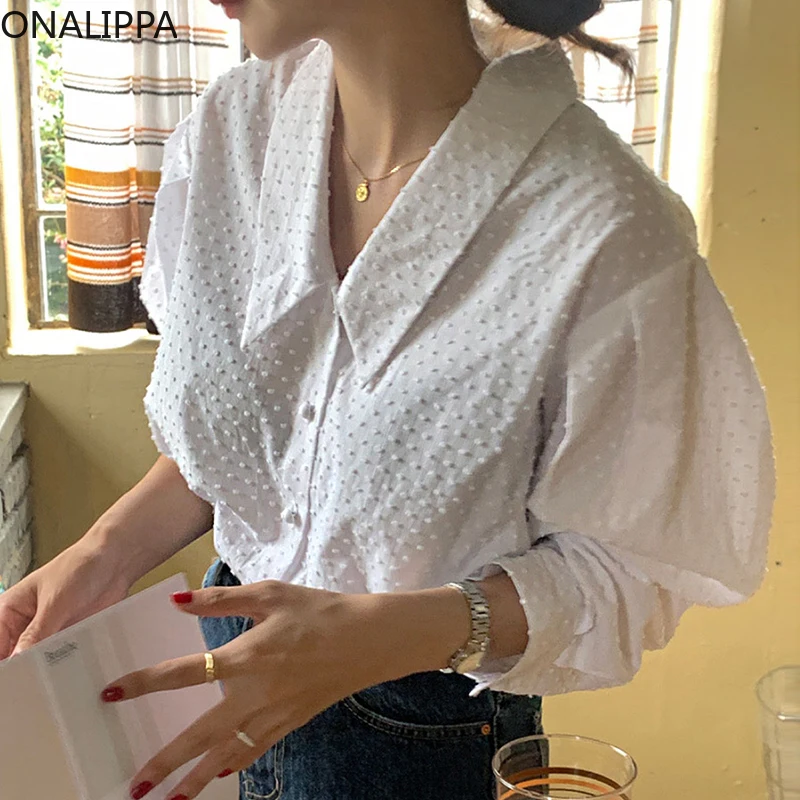 

Onalippa Women 2021 Autumn French Temperament Lapel Single-Breasted Three-Dimensional Jacquard Wave Dot Loose Puff Sleeve Shirt