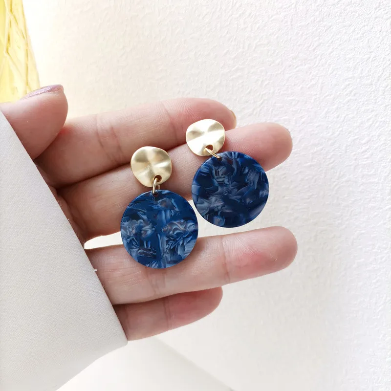 

S925 silver needle vintage Hong Kong wind INS wind fashion earrings temperament matte texture earrings irregular pattern round e