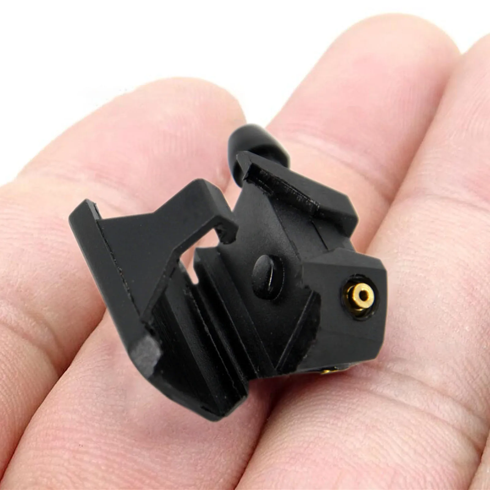

2pcs/set Universal Car Windscreen Washer Wiper Blade Water Spray Jets Nozzles Mounted Onto 8mm 9mm Arm Adjusted 4 Way Upgrade