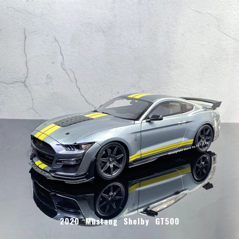 Модель автомобиля Maisto серебристого цвета Ford 2020 Mustang Shelby GT500 модель спортивного из