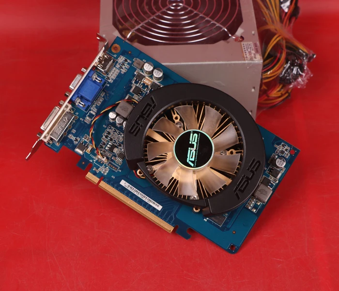 Используется, ASUS GT440 1G 128bit DDR3, протестирован хорошо