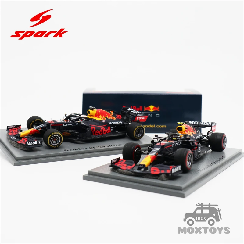 

Spark 1:43 2021 F1 RedBull Racing Honda F1 RB16B #11 Sergio Перес/#33