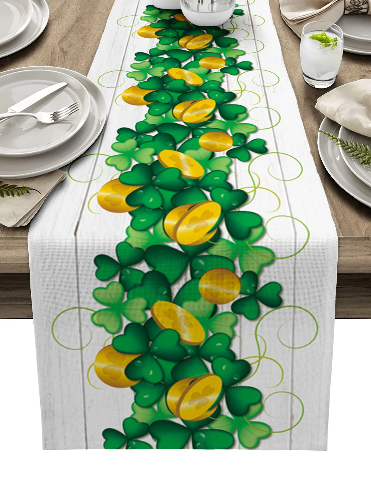 

St. Patrick'S Day Clover Gold Coin Wood Grain Table Runner Wedding Decor Table Cover Holiday Home Ornament Dinner Tablecloth