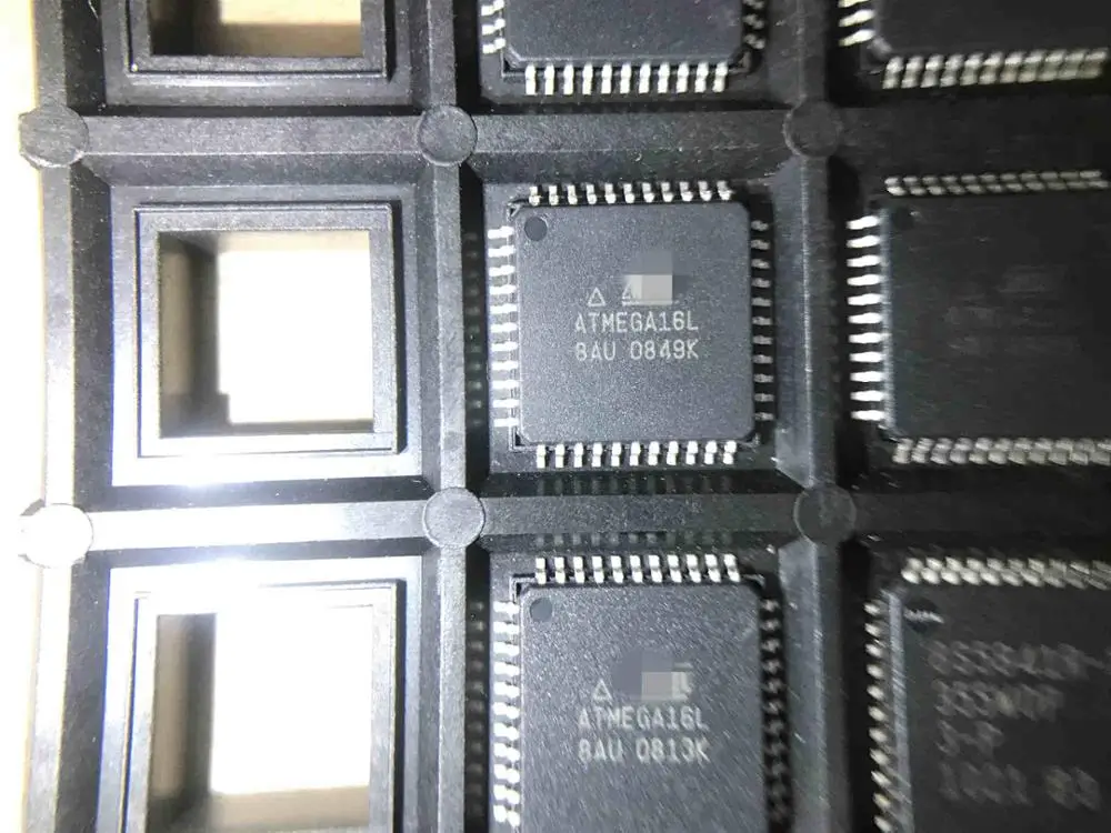 

2 шт., электронные компоненты головного света ATMEGA16L ATMEGA16