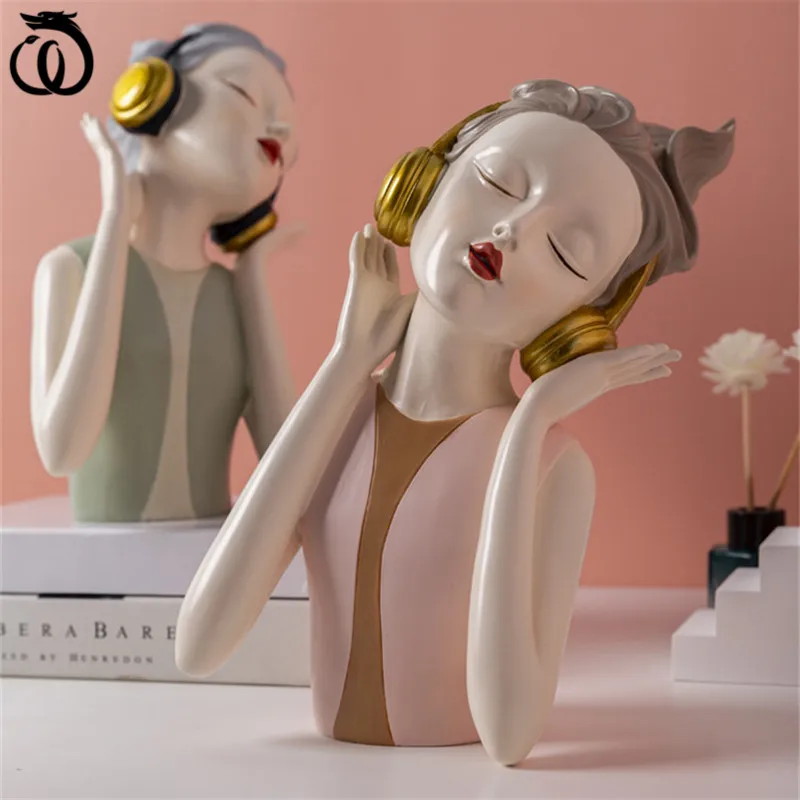 

WU CHEN LONG Nordic Abstract Luxurious Music Girl Art Sculpture Woman Figure Statue Figurine Resin Craft Home Decorations R5952