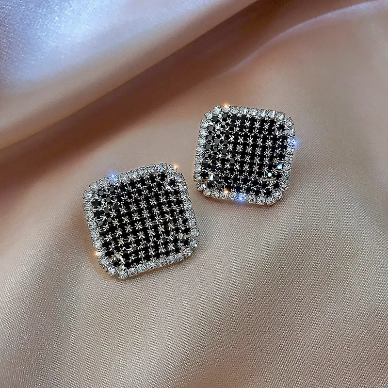 

High-quality Black Geometric Earrings 2021 New Trendy Temperament Women Earring Brincos Jewelry