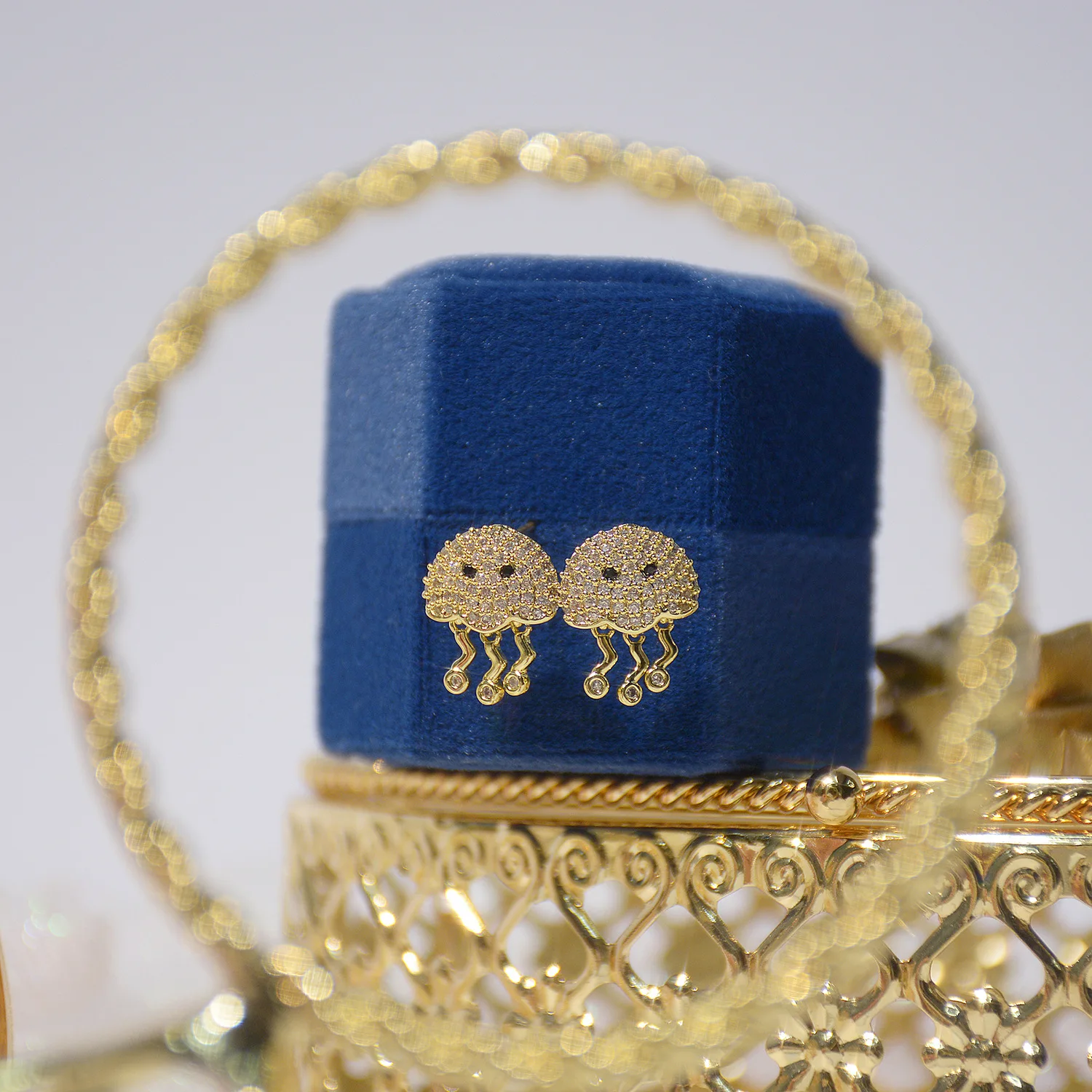 

Elegant Exquisite 14K Real Gold Small and Cute Jellyfish Stud Earrings for Women Cubic Zircon ZC Earrings Girl gift