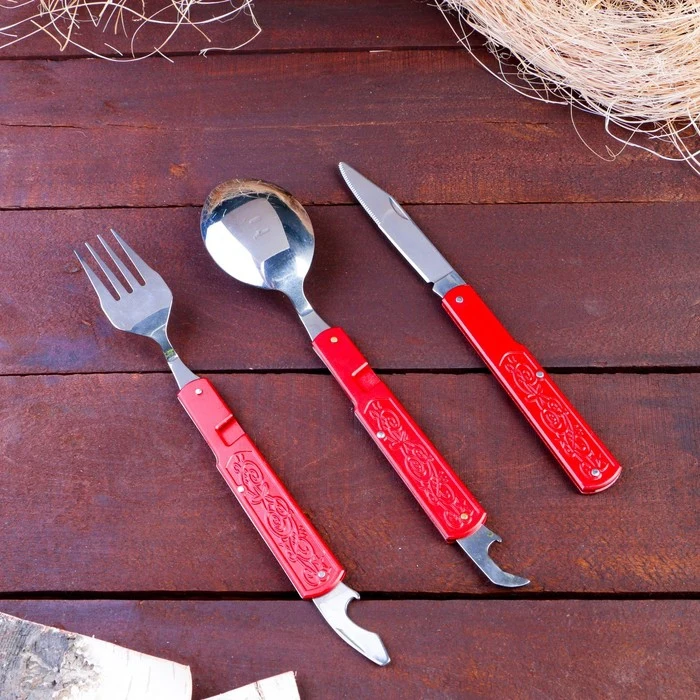 Tourist set in a case 5in1 handle metal red with pattern 11 * 13.5cm 1700928 Sports Entertainment Camping Hiking CampЃ0„2CookingЃ0„2Supplies